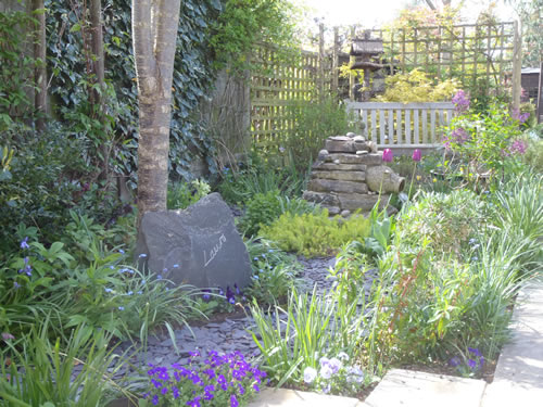 Laura's garden Apr 14